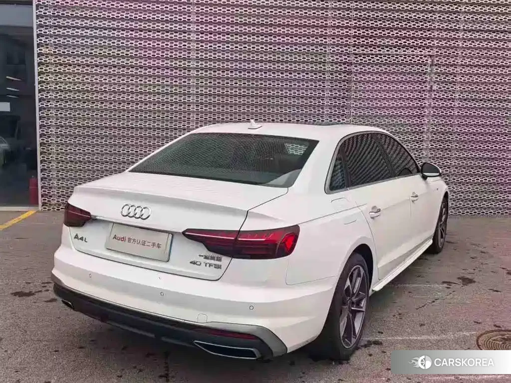 Audi A4L id 4548068 из Китая 10