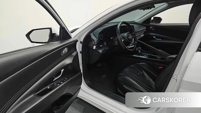 Hyundai Avante Hybrid (CN7) id 4534705 из Кореи 30