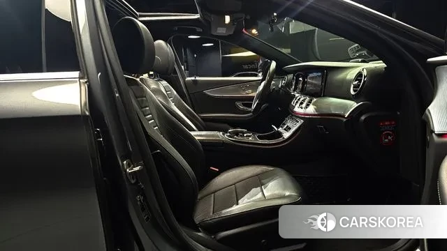 Mercedes-Benz E-Class W213 id 2418781 из Кореи 20