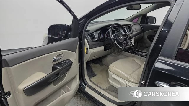 Kia All New Carnival id 4626513 из Кореи 20