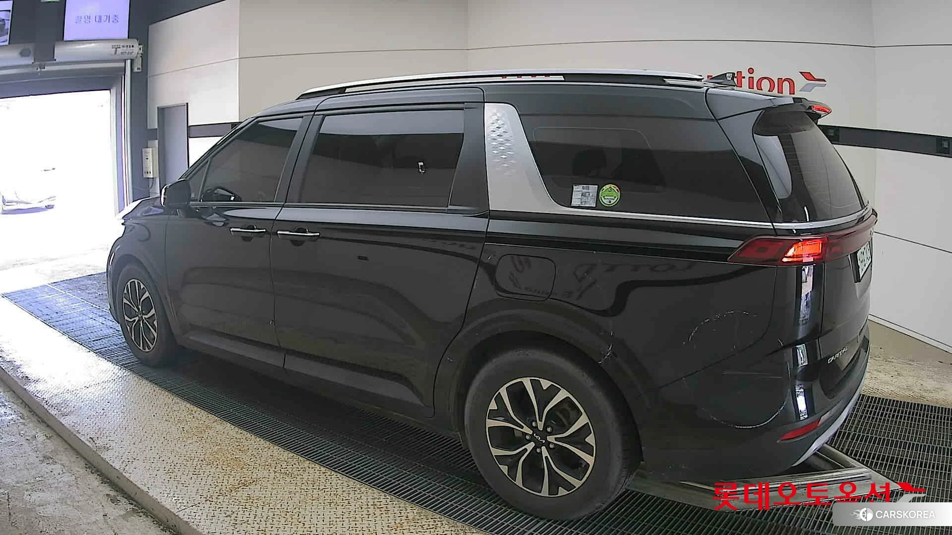 Kia Carnival id 4289575 из Кореи 38