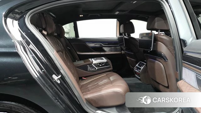 BMW 7 Series (G11) id 3964578 из Кореи 20