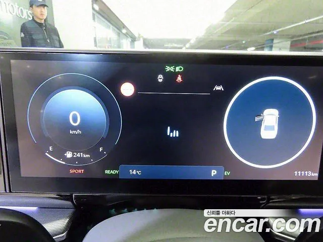 Hyundai Grandeur Hybrid (GN7) id 2643477 из Кореи 20