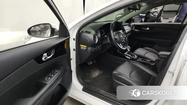 Kia Come New K3 id 3672142 из Кореи 20