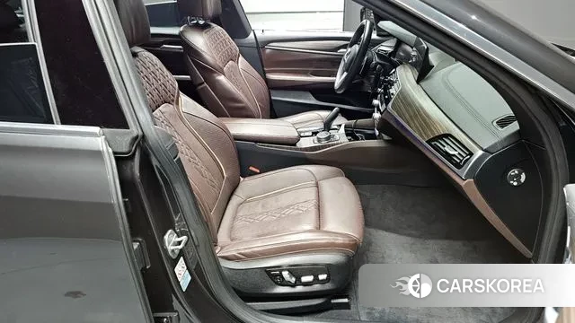 BMW 6 Series GT (G32) id 2976346 из Кореи 20