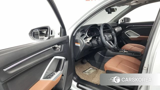 Audi Q3 (F3) id 4523189 из Кореи 34