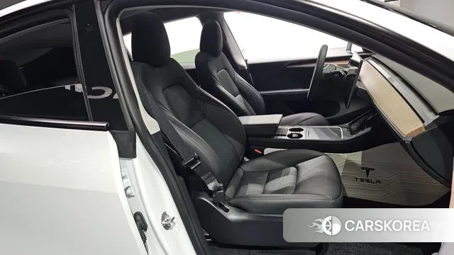 Tesla Model Y id 2884005 из Кореи 20