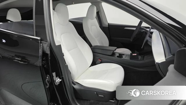 Tesla Model Y id 3817867 из Кореи 20