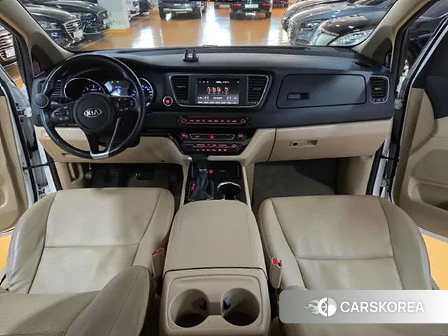 Kia The New Carnival id 3557701 из Кореи 20