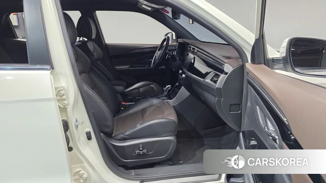 Ssangyong Beautiful Korando id 4363148 из Кореи 31