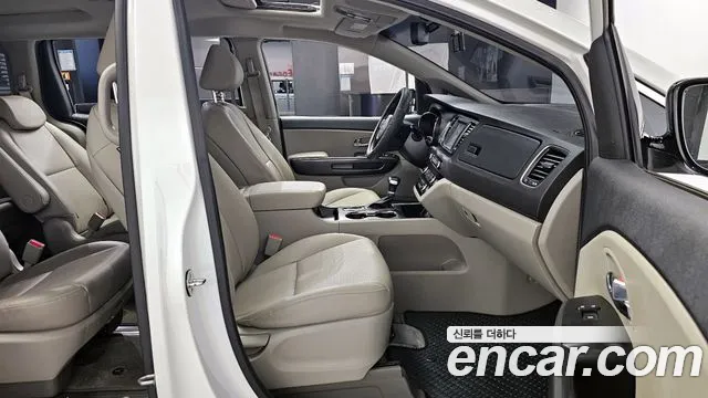 Kia The New Carnival id 2714882 из Кореи 20