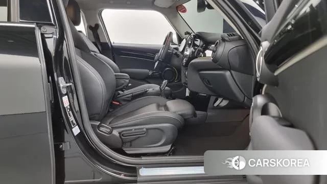 Mini Cooper id 2900517 из Кореи 20