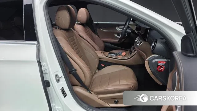 Mercedes-Benz E-Class W213 id 3765070 из Кореи 20