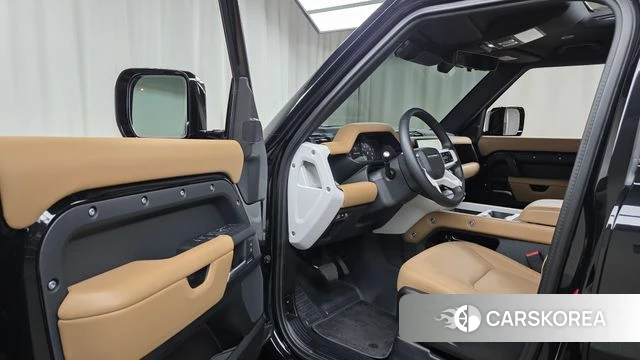 Land Rover Defender (L663) id 4279563 из Кореи 33