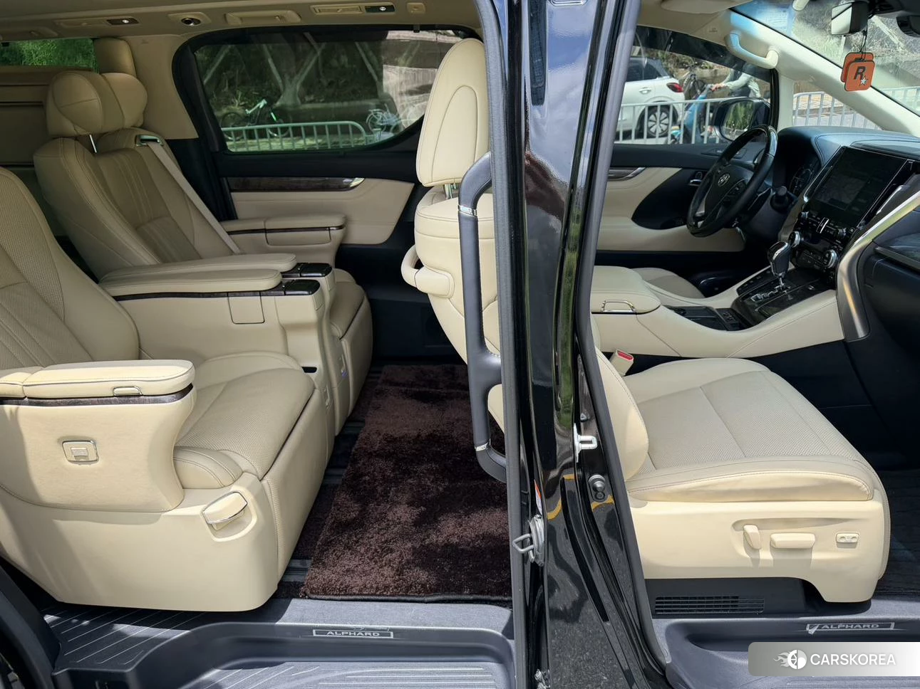 Toyota Alphard id 4514915 из Китая 13