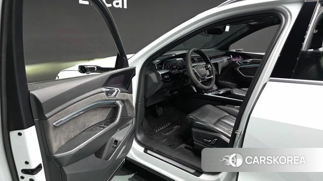 Audi e-Tron id 4741574 из Кореи 20