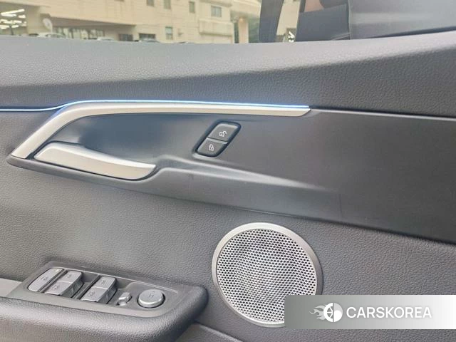BMW 1 series id 4235698 из Китая 16