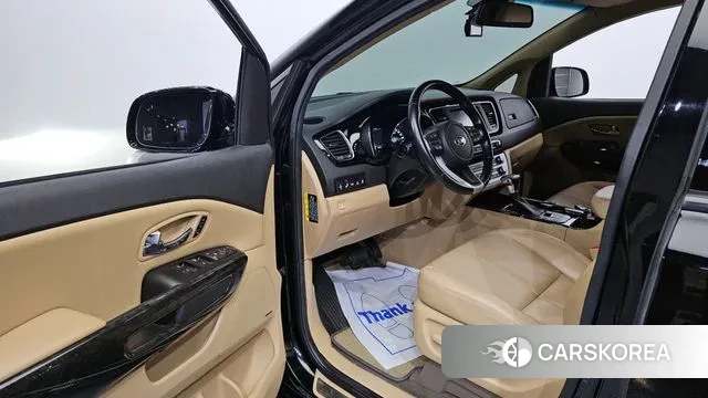 Kia The New Carnival id 3368541 из Кореи 20