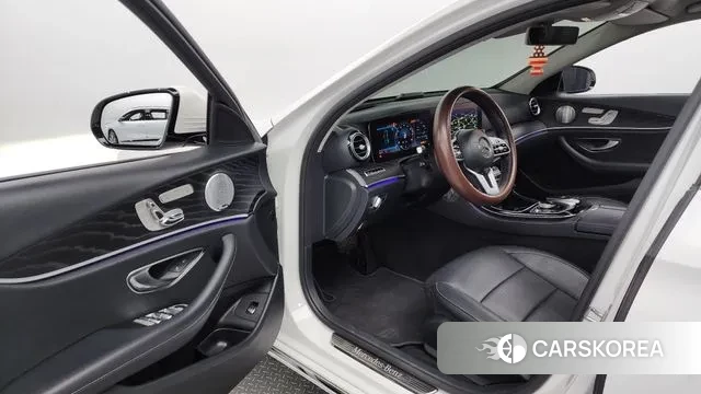 Mercedes-Benz E-Class W213 id 3188300 из Кореи 20