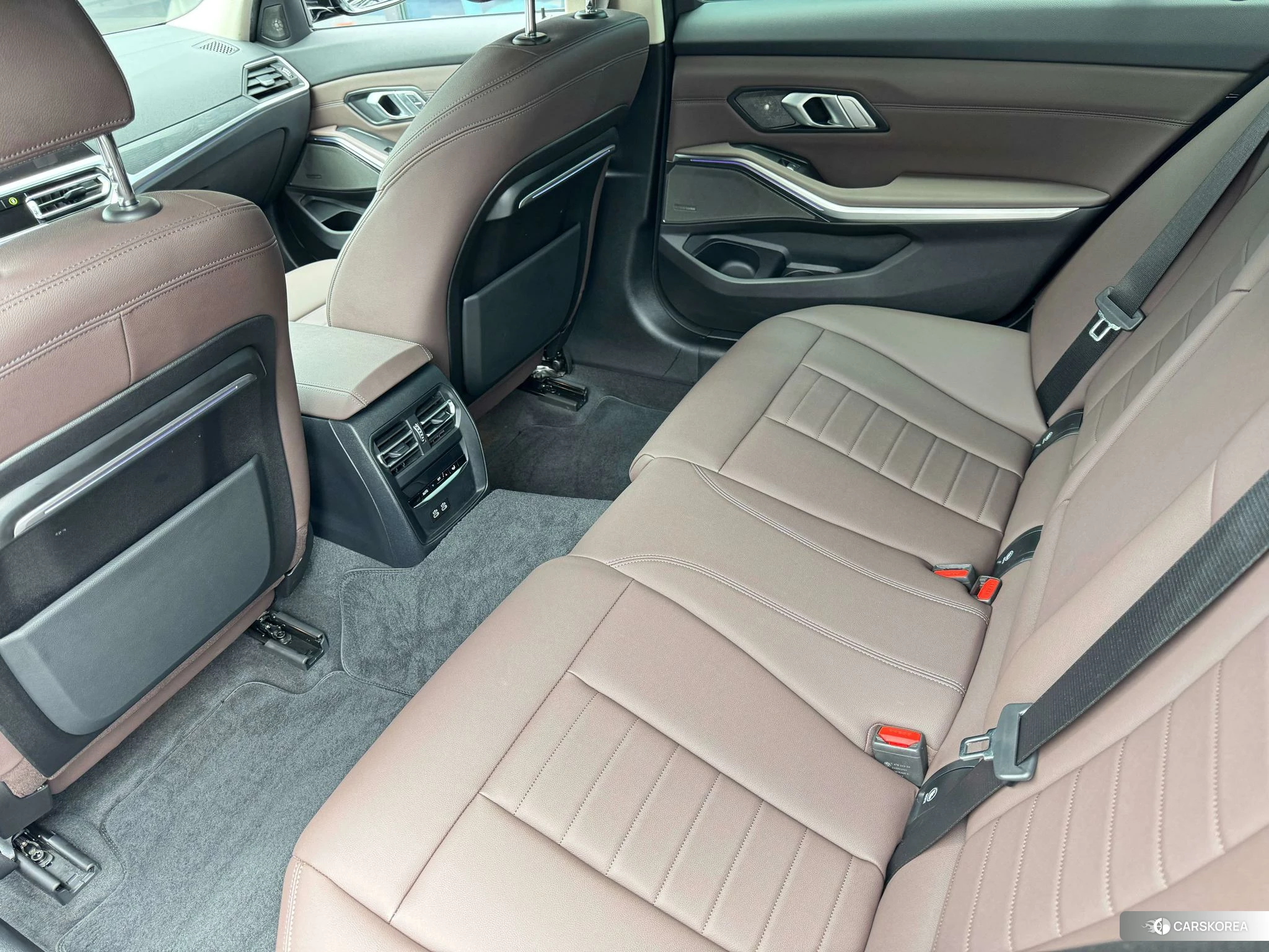 BMW 3 series id 4467619 из Китая 13