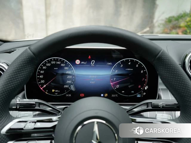 Mercedes-Benz Class C id 4277555 из Китая 19