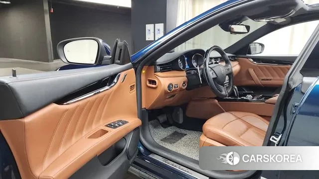 Maserati Quattroporte id 2940559 из Кореи 20