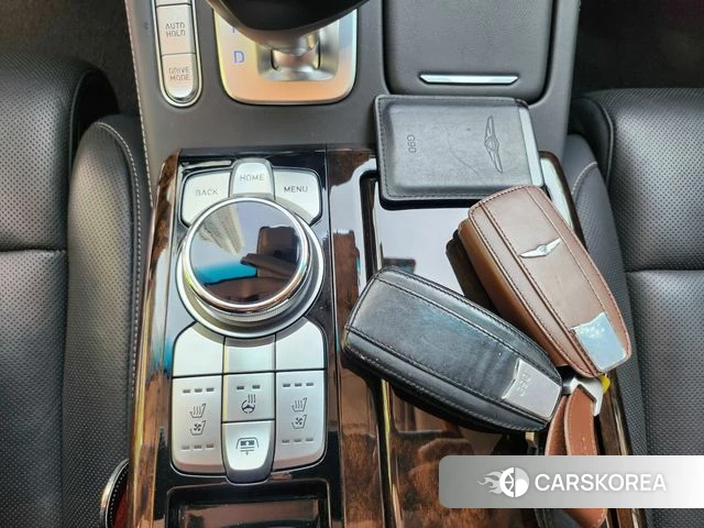 Genesis G90 id 4684226 из Кореи 20