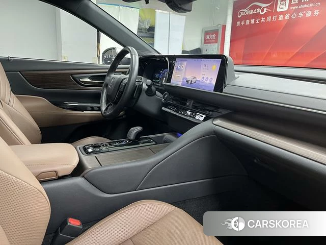 Toyota Crown (imported) id 4258767 из Китая 26