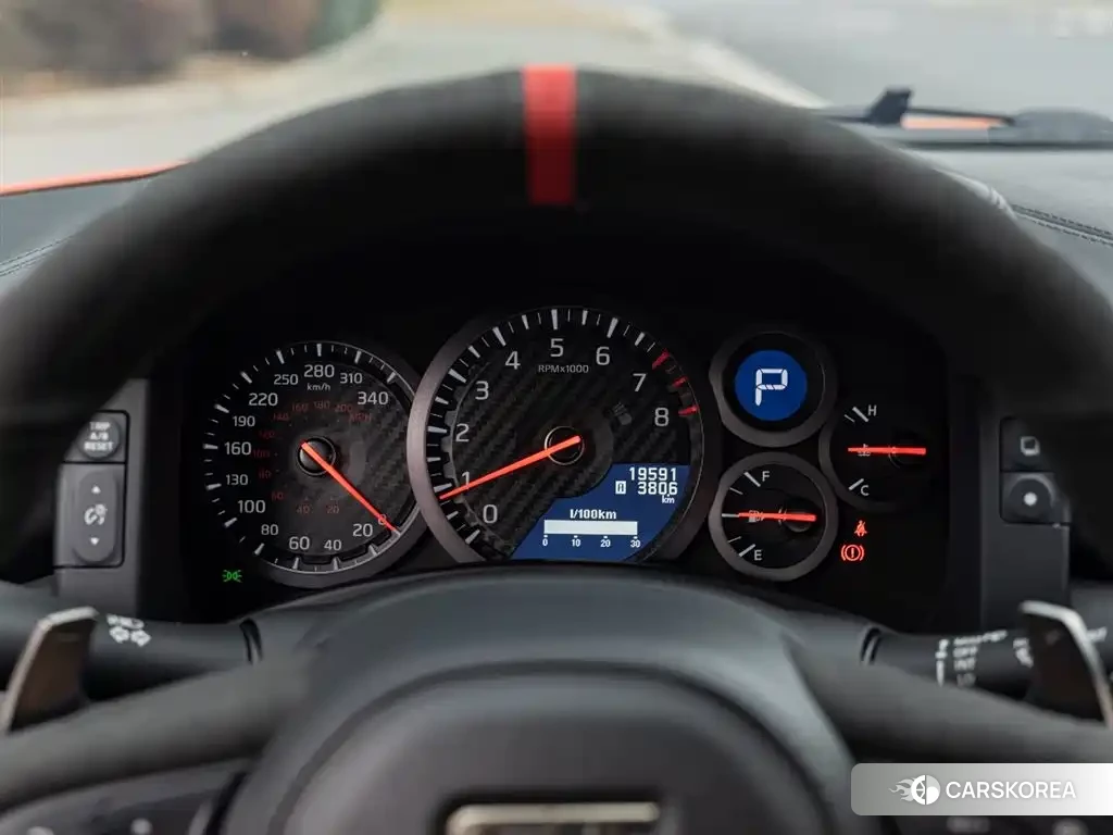 Nissan GT-R id 4600855 из Китая 22