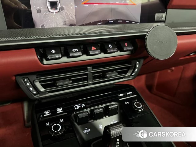 Porsche 911(992) id 4650370 из Кореи 17