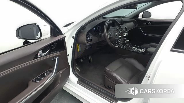 Kia Stinger id 4225852 из Кореи 20