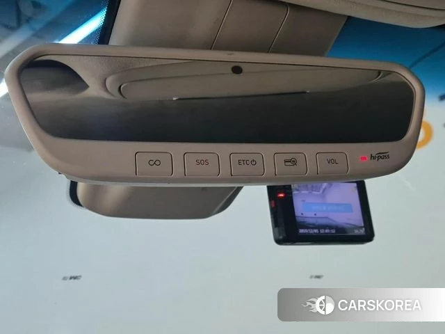 Genesis G90 id 4262784 из Кореи 16