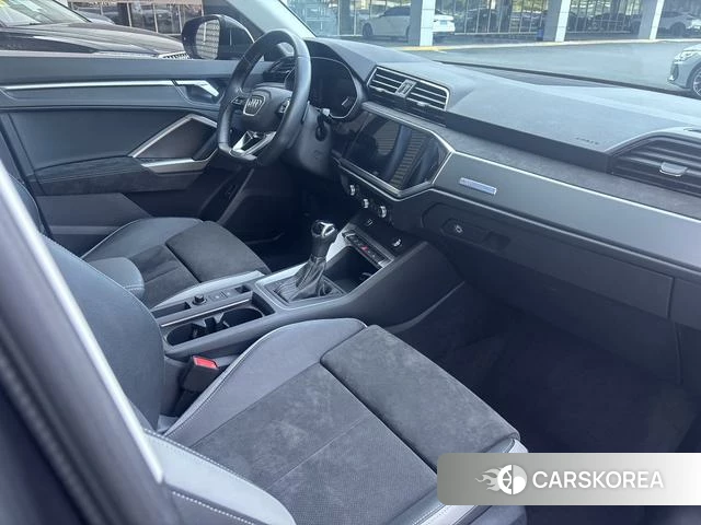 Audi Q3 id 4273326 из Китая 22