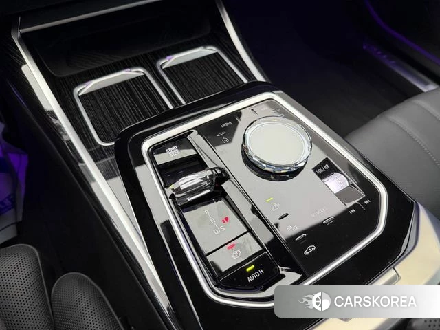 BMW 7 Series (G70) id 3921733 из Кореи 20