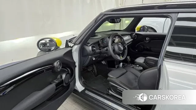 Mini Cooper Electric id 3401104 из Кореи 20