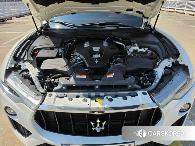 Maserati Levante id 3889331 из Кореи 20
