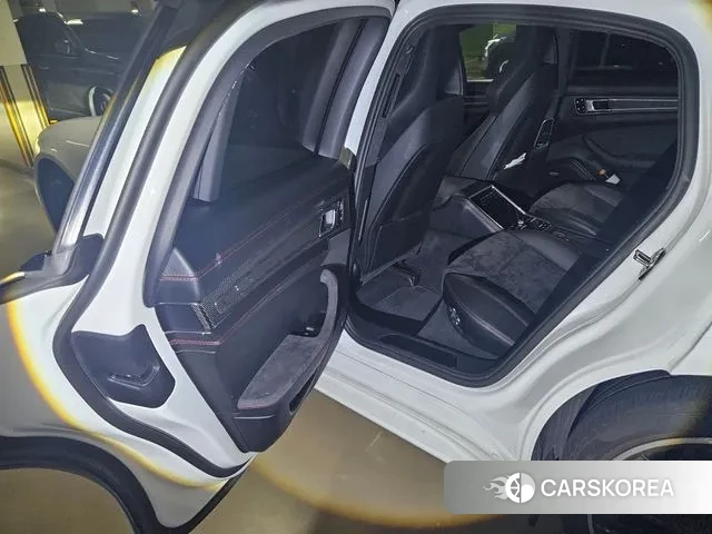 Porsche Panamera (971) id 3029012 из Кореи 17