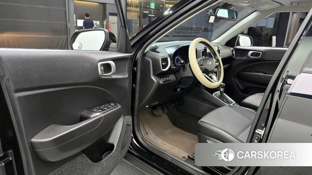 Hyundai Venue id 4224871 из Кореи 30