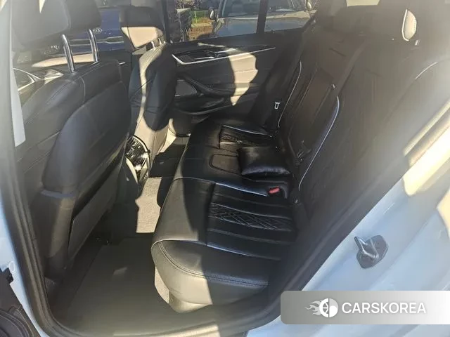 BMW 5 Series (G30) id 3535340 из Кореи 20