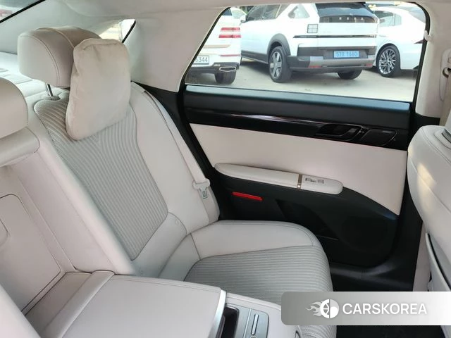 Hyundai Grandeur (GN7) id 4337375 из Кореи 20