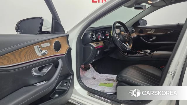 Mercedes-Benz E-Class W213 id 4224933 из Кореи 20