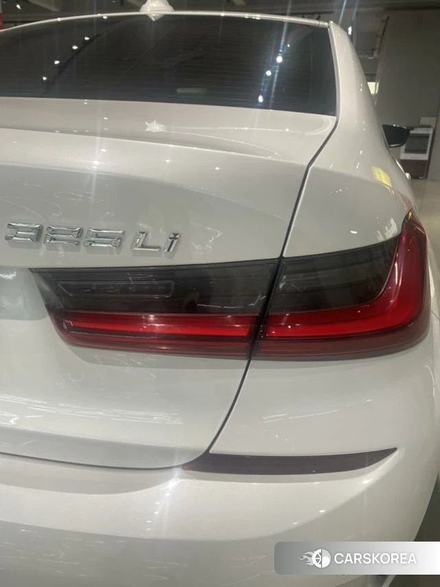 BMW 3 series id 4328838 из Китая 27