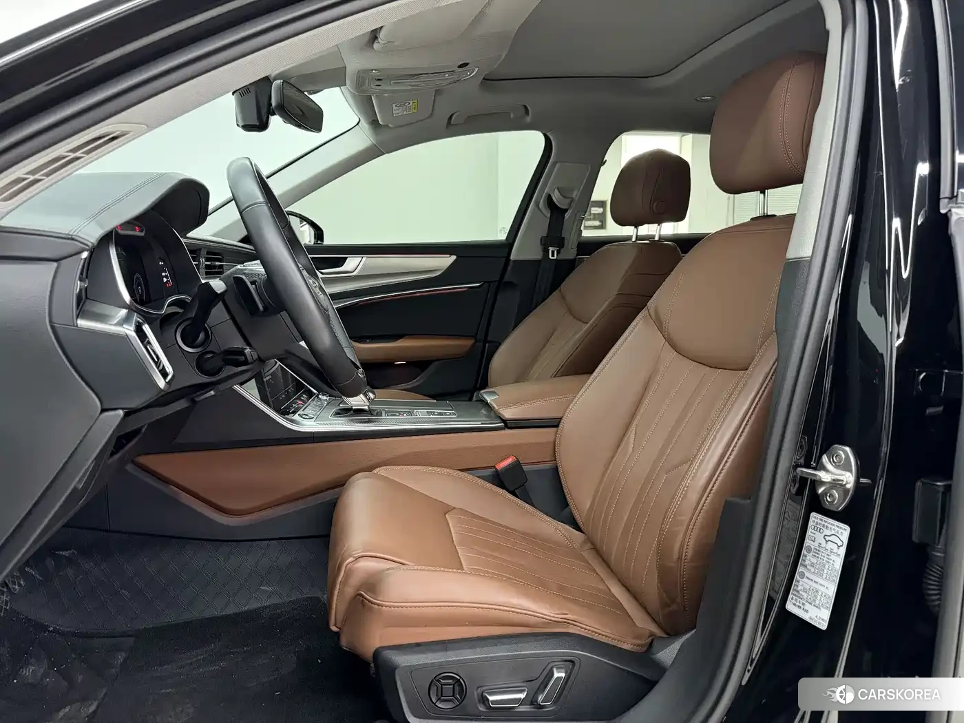 Audi A6L id 4583612 из Китая 19