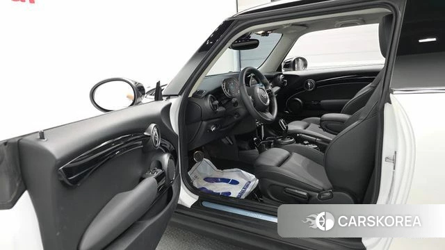 Mini Cooper id 4701452 из Кореи 38