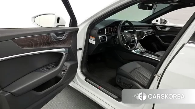 Audi A6 (C8) id 3037619 из Кореи 20