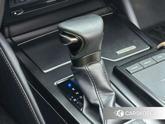 Lexus ES id 4314676 из Китая 15