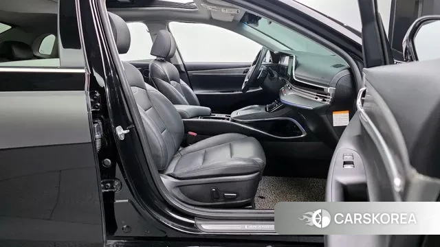 Hyundai The New Grandeur IG Hybrid id 3765265 из Кореи 21