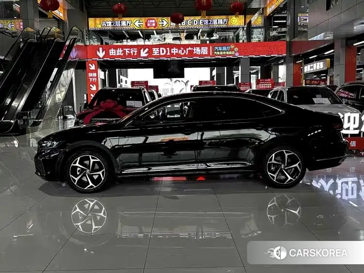 Volkswagen Passat id 4553728 из Китая 22
