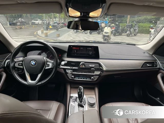 BMW 5 series PHEV id 4227878 из Китая 17