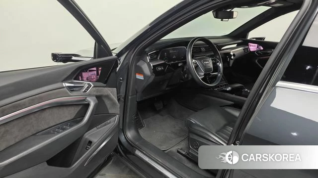 Audi e-Tron id 3899020 из Кореи 20